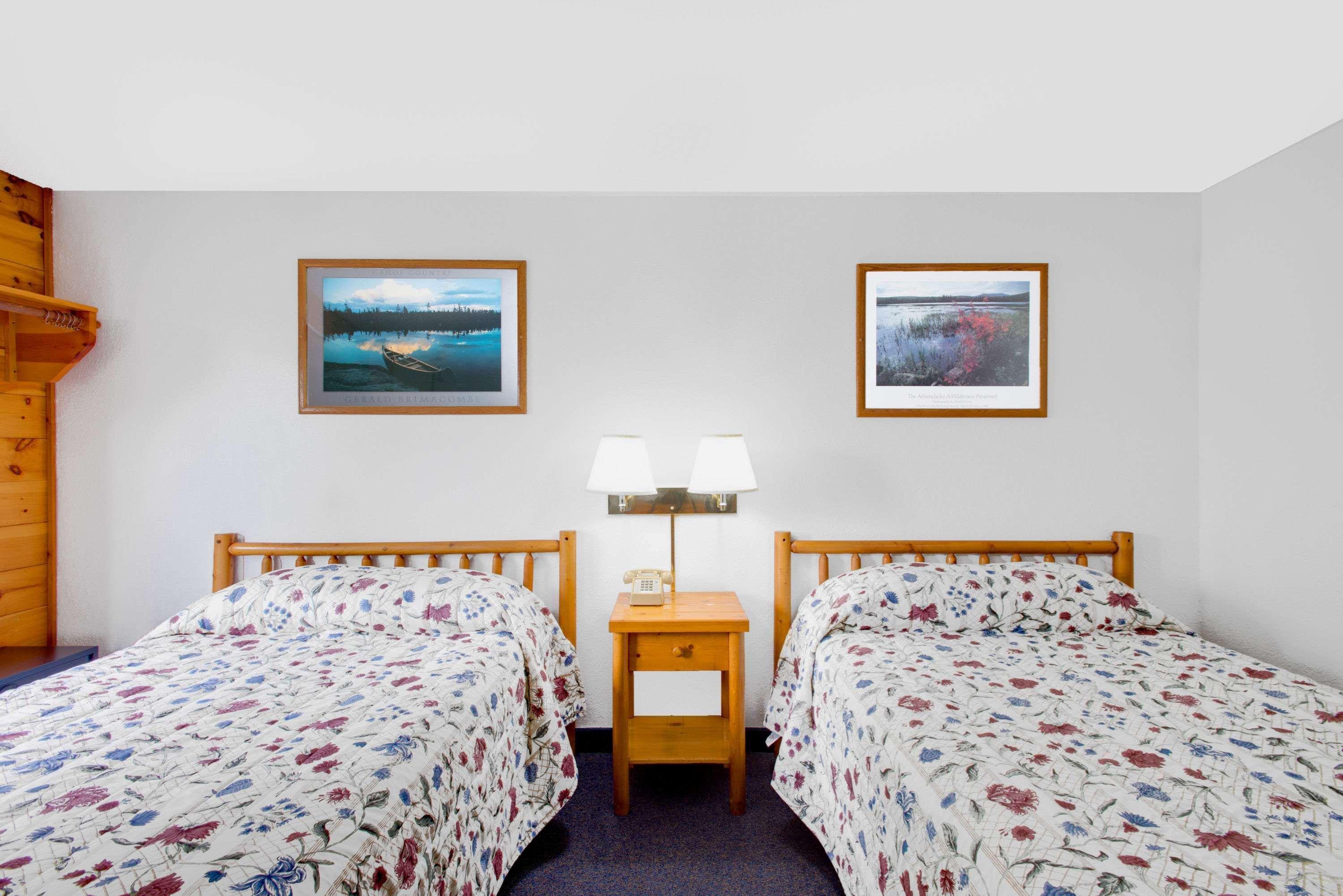 Super 8 By Wyndham Lake George/Warrensburg Area Bagian luar foto